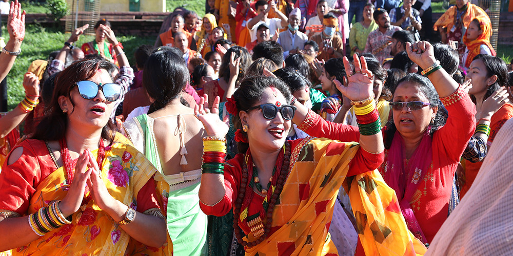 शिवालयमा भक्तजनको भीड (फोटो फिचर) 